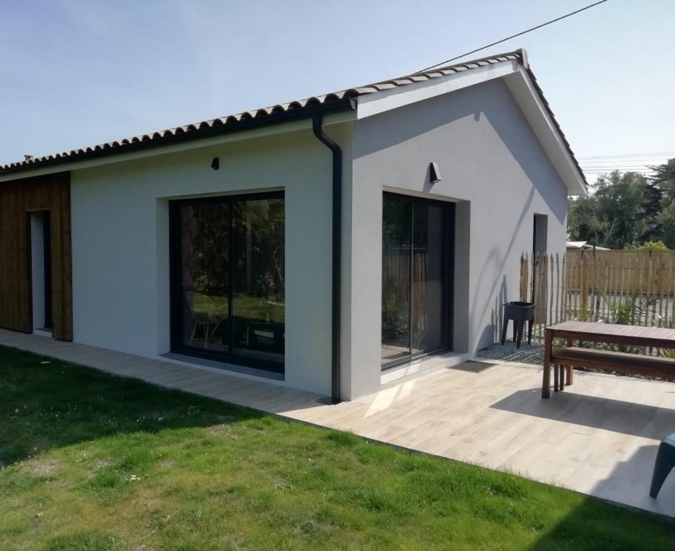 Charmante Maison Neuve Au Lac D'Hourtin Εξωτερικό φωτογραφία