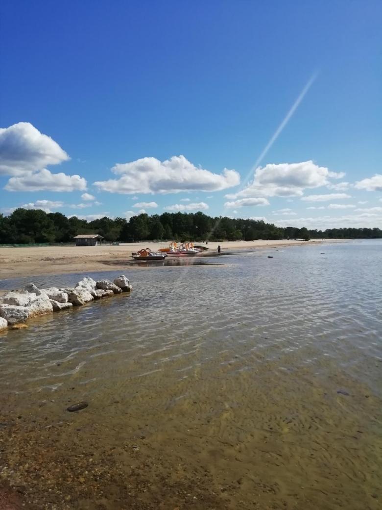 Charmante Maison Neuve Au Lac D'Hourtin Εξωτερικό φωτογραφία